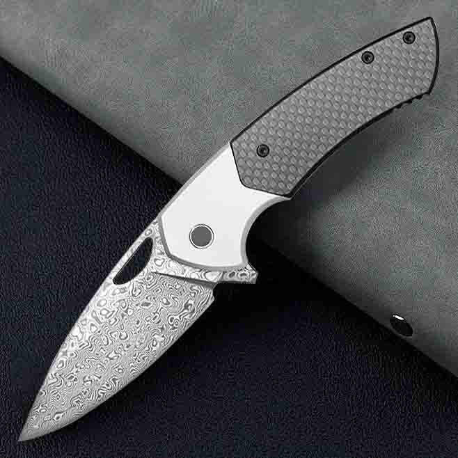 Lida  | Damascus Folding Knife | Black Carbon Fiber Handle.