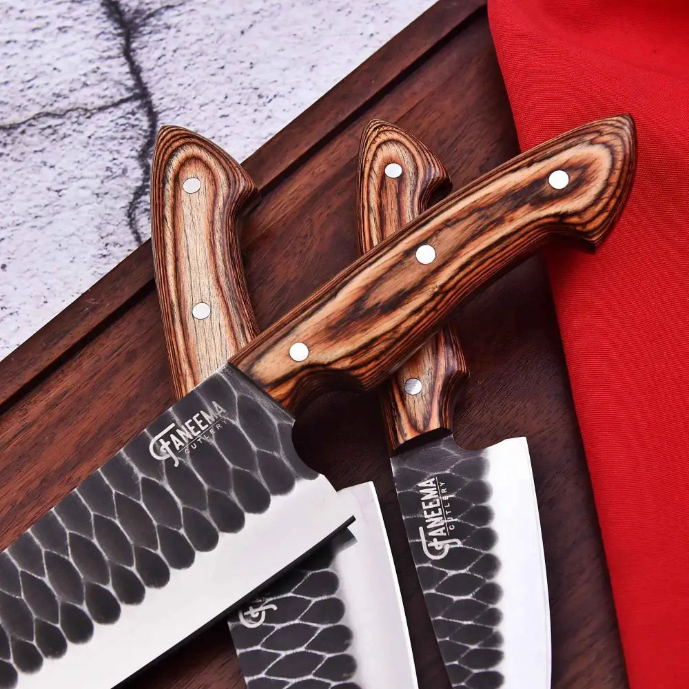 Damascus wood handle 3-pcs knife set with intricate scale blades