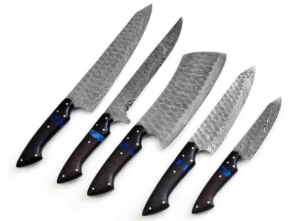 Faneema Cutlery premium chef knife set for home cooks with patterned steel blades and ergonomic black handles