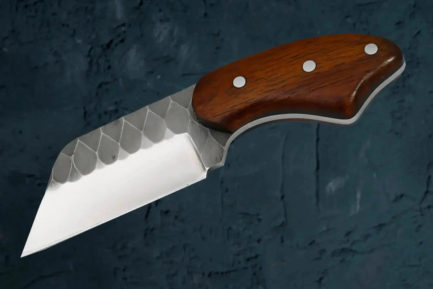 Faneema Cutlery custom handmade skinner knife with wooden handle and patterned stainless steel blade